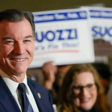 Democrat Tom Suozzi Wins New York Special Election