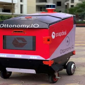 Snapdeal Successfully Tests Robot Deliveries